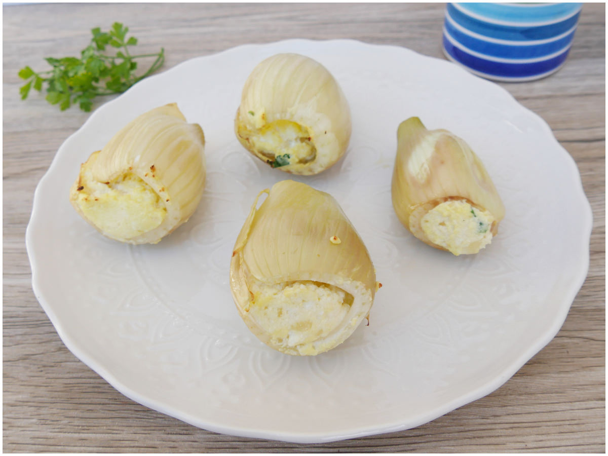 Finocchi ripieni di ricotta