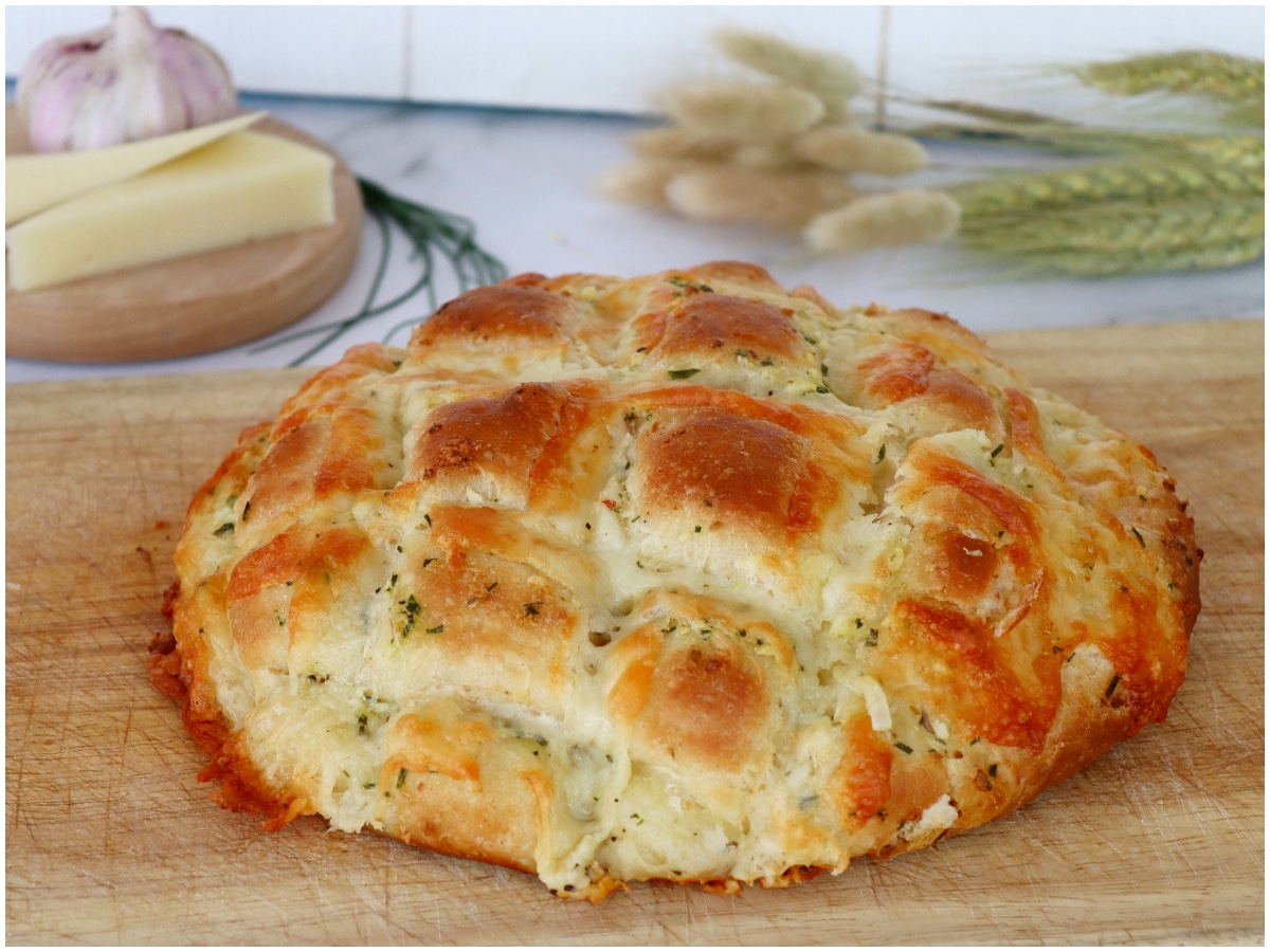 Pane all'aglio