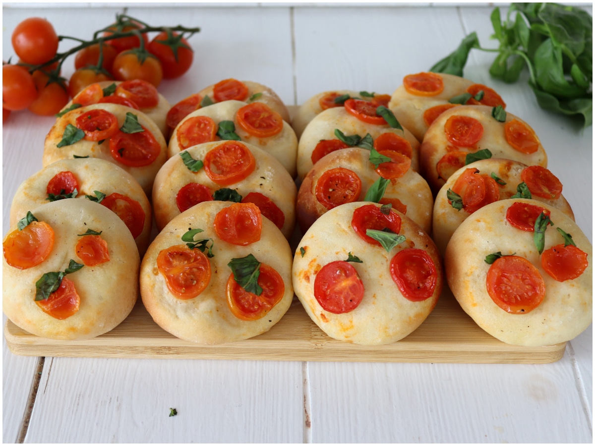 Pizzette di pan brioche