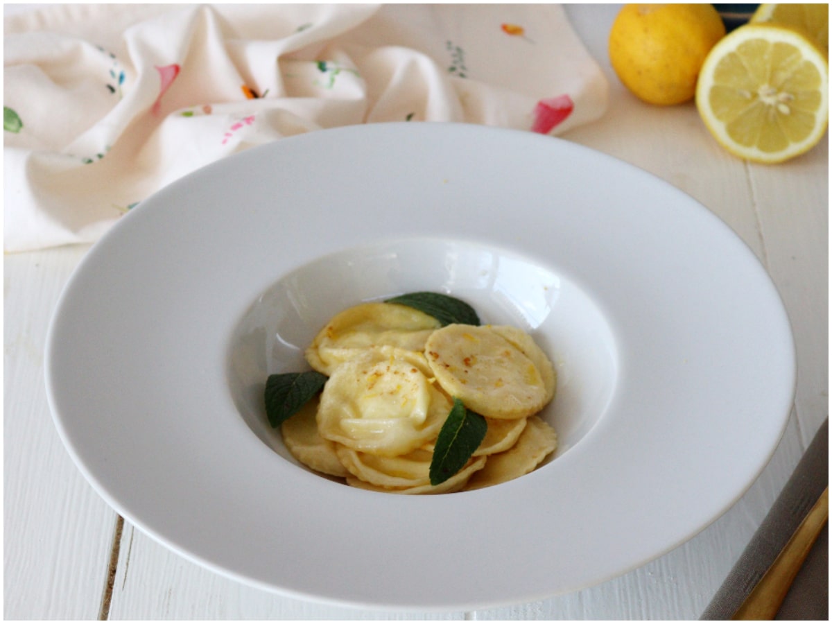 Ravioli al limone