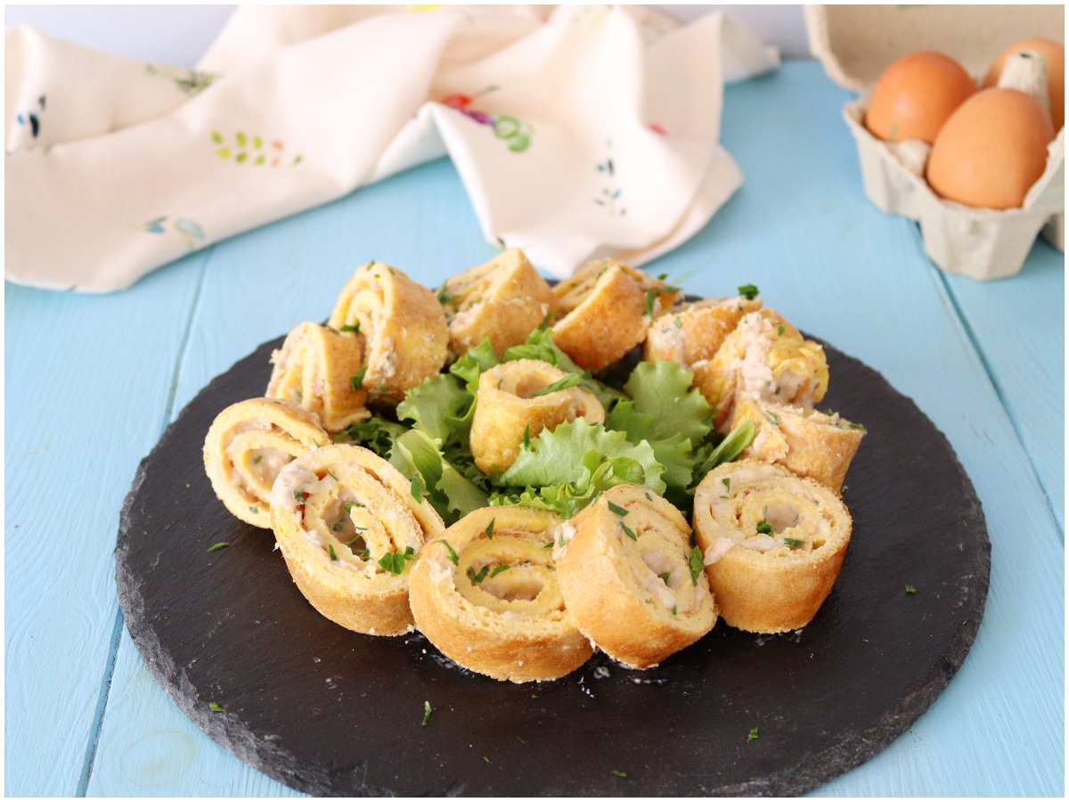 Rotolo di frittata con tonno