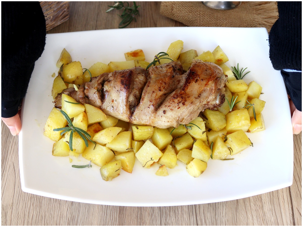 Cosciotto di agnello al forno