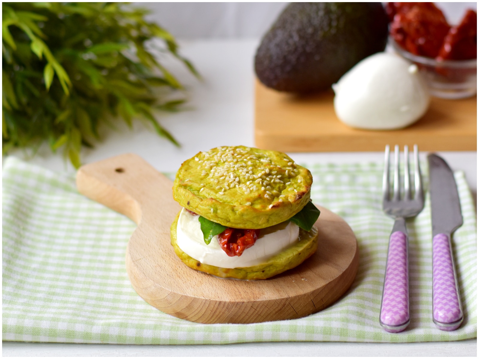 Avocado buns